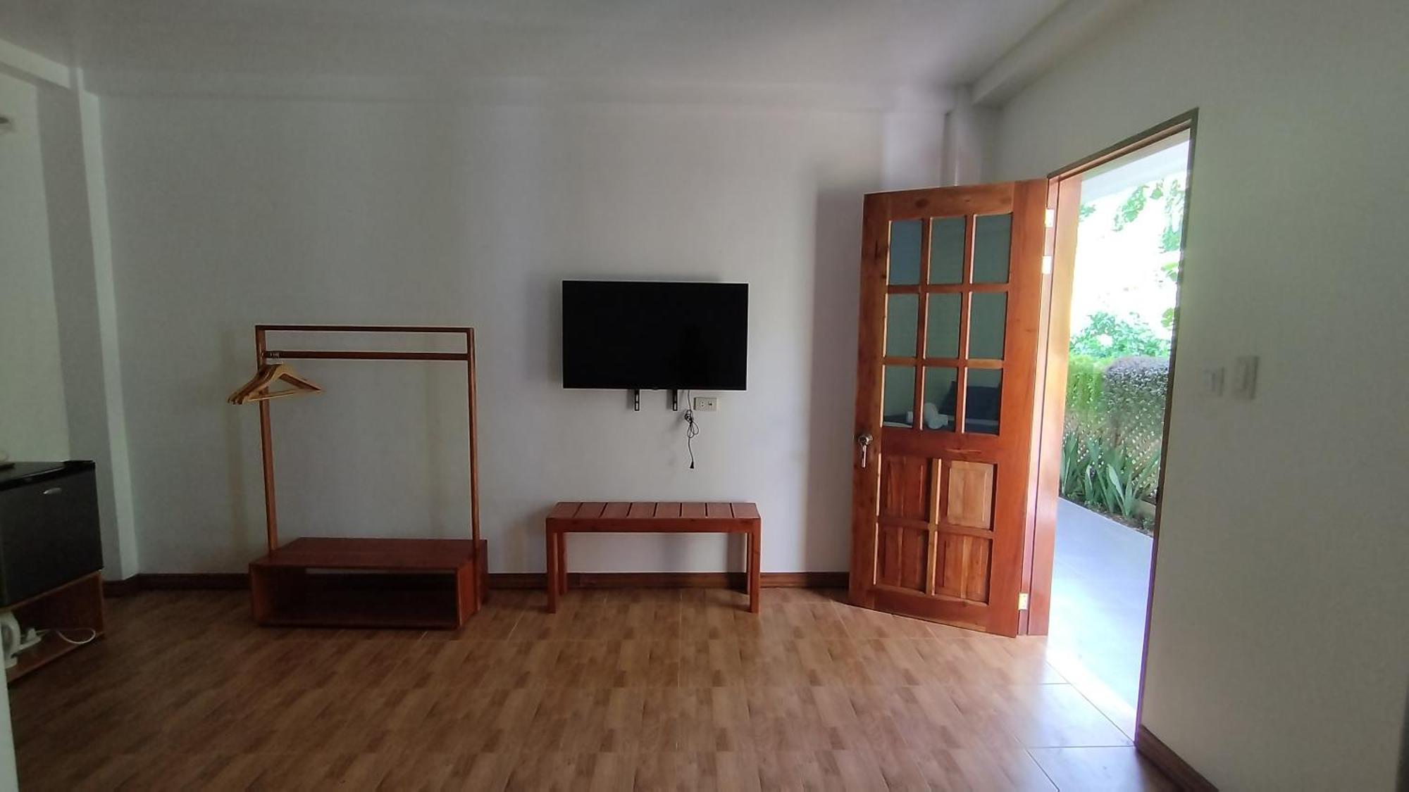 White Bada Guesthouse Сикиджор Екстериор снимка